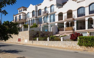 Property slide 34