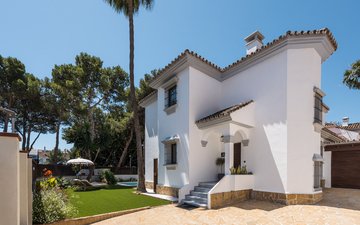 Property slide 27