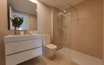 Property slide 18
