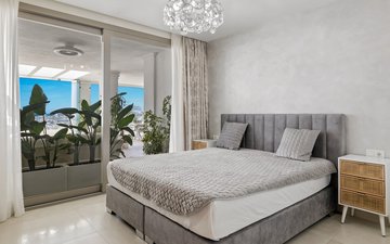 Property slide 18