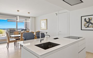 Property slide 24