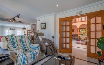 Property slide 22