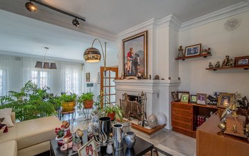 Property slide 23