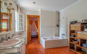 Property slide 27