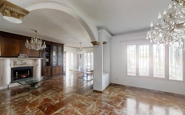 Property slide 20