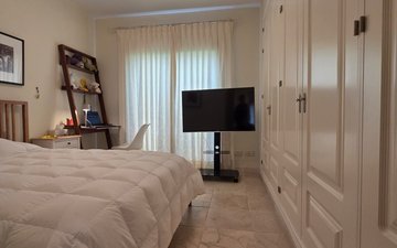 Property slide 11