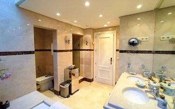 Property slide 19