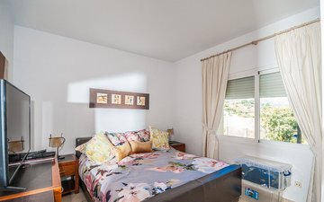 Property slide 6