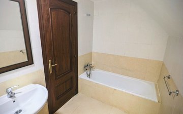 Property slide 17