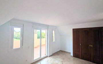 Property slide 20