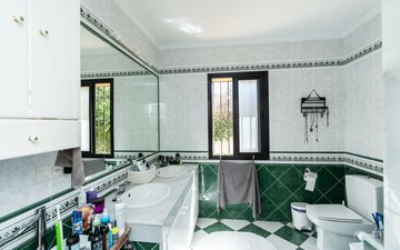 Property slide 15