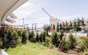 Property slide 28