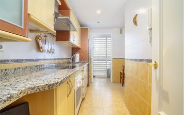 Property slide 16