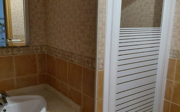 Property slide 32
