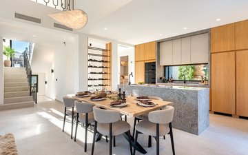 Property slide 16