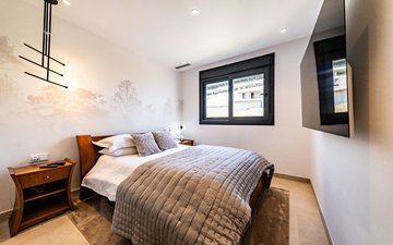 Property slide 23