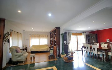 Property slide 21