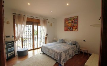 Property slide 41