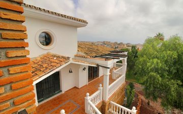 Property slide 9