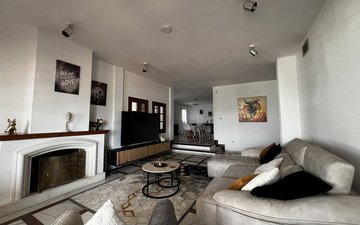 Property slide 18