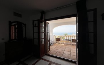 Property slide 22
