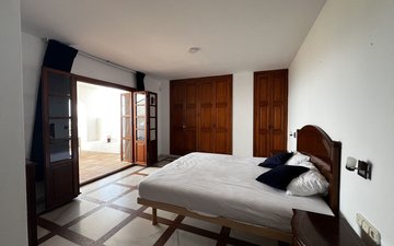 Property slide 28