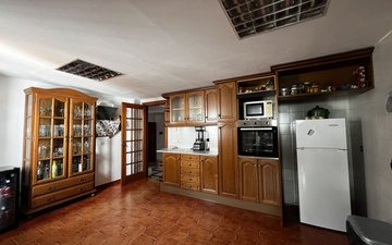 Property slide 30