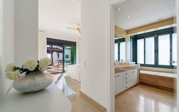 Property slide 28