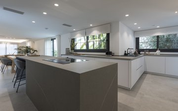 Property slide 28