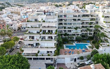 Property slide 16