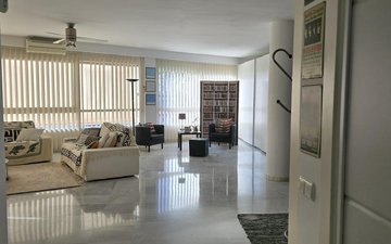 Property slide 4