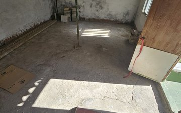 Property slide 14