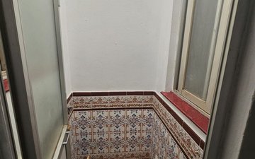 Property slide 8