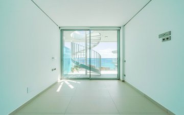 Property slide 10