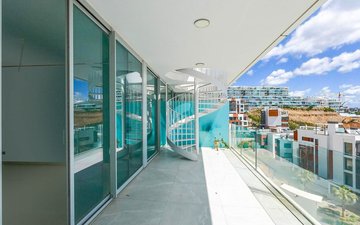 Property slide 15