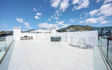 Property slide 16