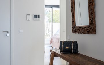 Property slide 18
