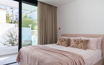 Property slide 19