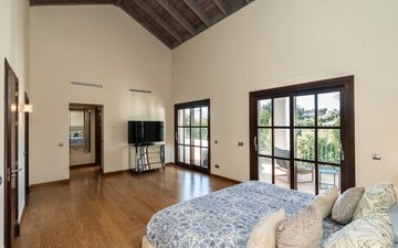 Property slide 17