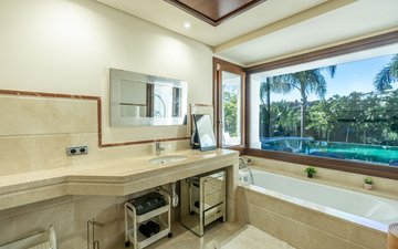 Property slide 21