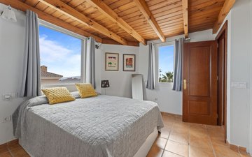 Property slide 17