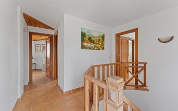 Property slide 22