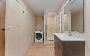 Property slide 27