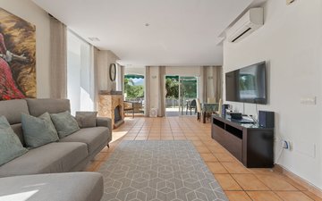 Property slide 9