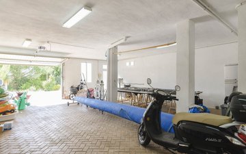 Property slide 30