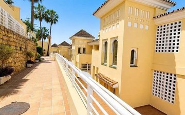 Property slide 14