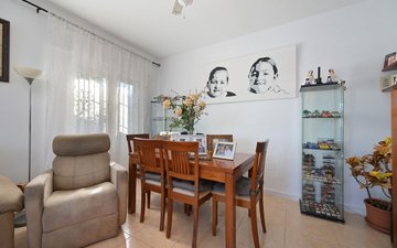 Property slide 23
