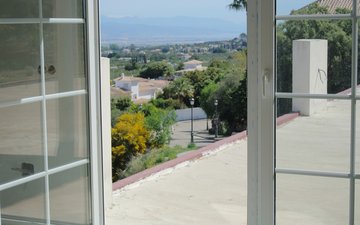 Property slide 18