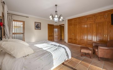 Property slide 15