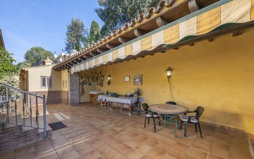 Property slide 47